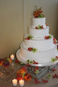 Wedding Cake with Fresh Orchids Wedding Cake with Fresh Orchids