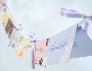 Pretty Escort Card Garland