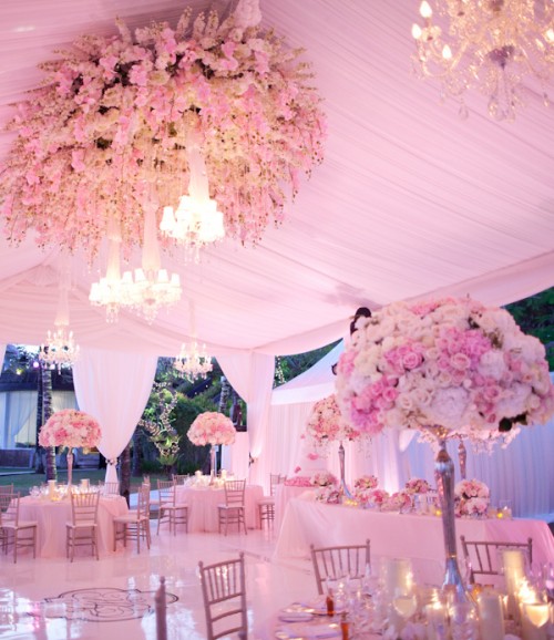 pink tent decor e1351518938908 5 Amazing Luxury Wedding Reception Centerpiece Looks to Inspire 