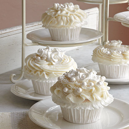 wedding-cake-cupcakes wedding cake cupcakes x Cupcakes! DIY able or Budget Buster?