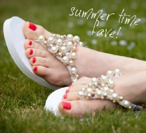 DIY beaded flip-flops DIY beaded flip flops1 5 Really Cute, Totally Do able DIY Wedding Projects